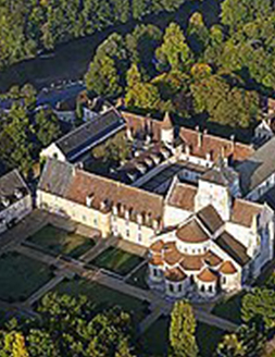 Domaine du Prieuré : gîte rural Le Blanc en Indre (36) | France